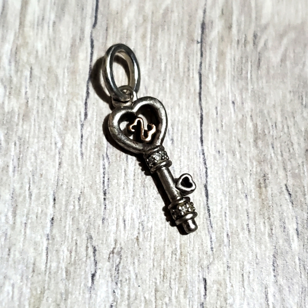 Kay Key & Heart Charm
